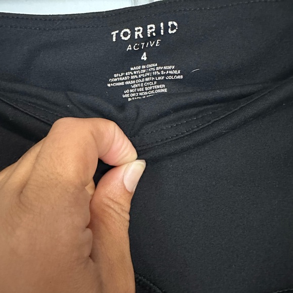 Torrid Size 4 Performance Core Capri Active Legging With Side Pockets - Picture 9 of 9